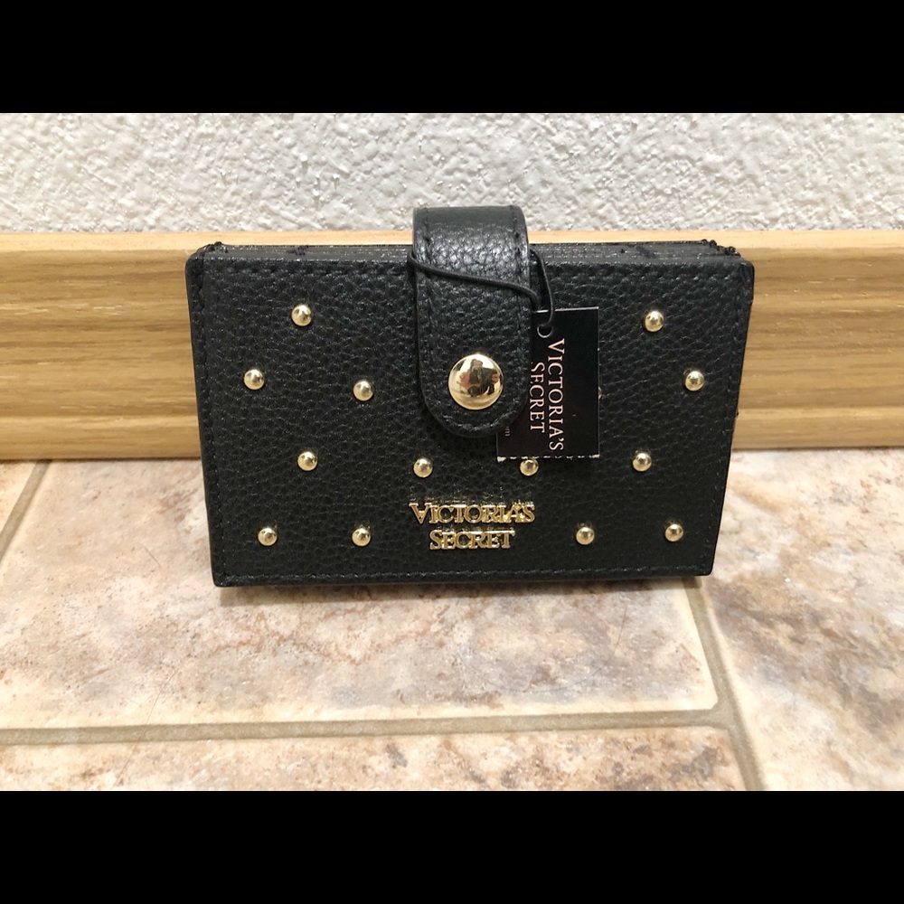 Victoria’s Secret card holder